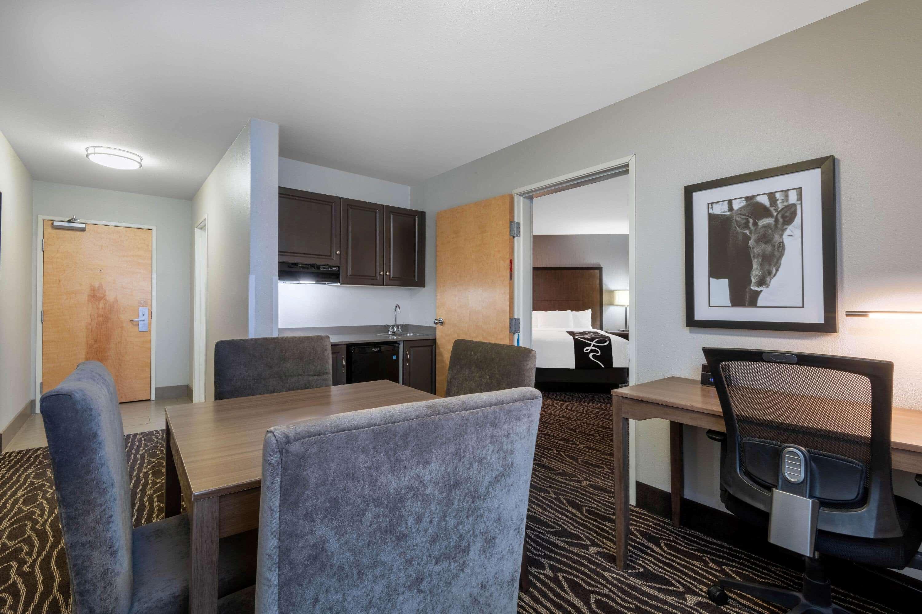 Hotel La Quinta By Wyndham Fairbanks Airport Exterior foto